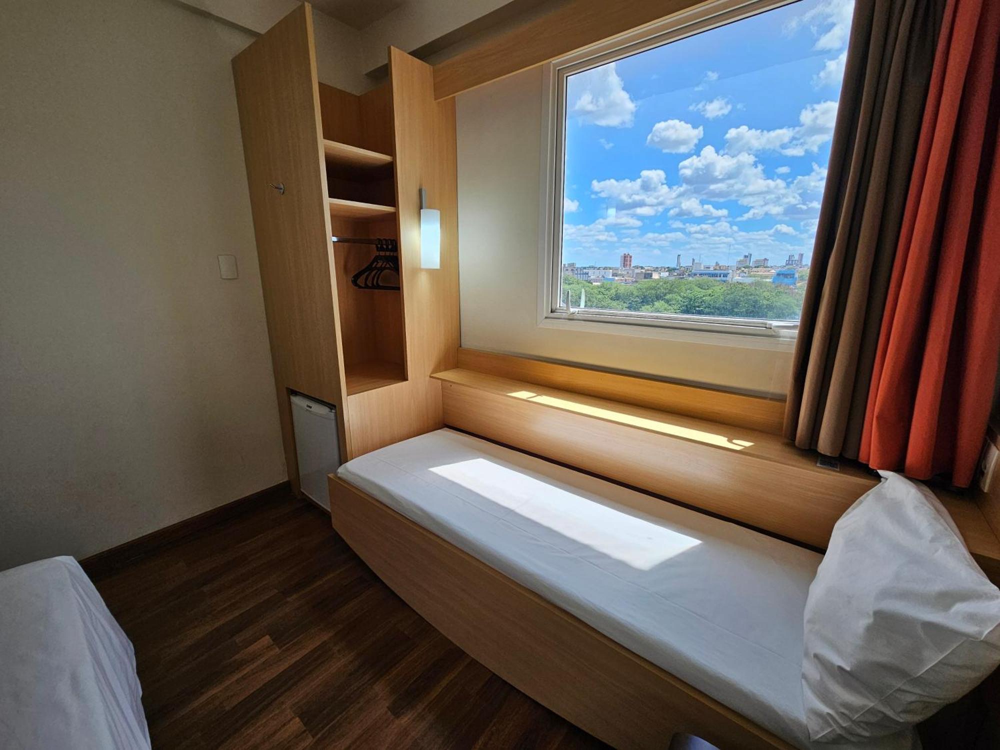 Готель Ibis Мосоро Екстер'єр фото