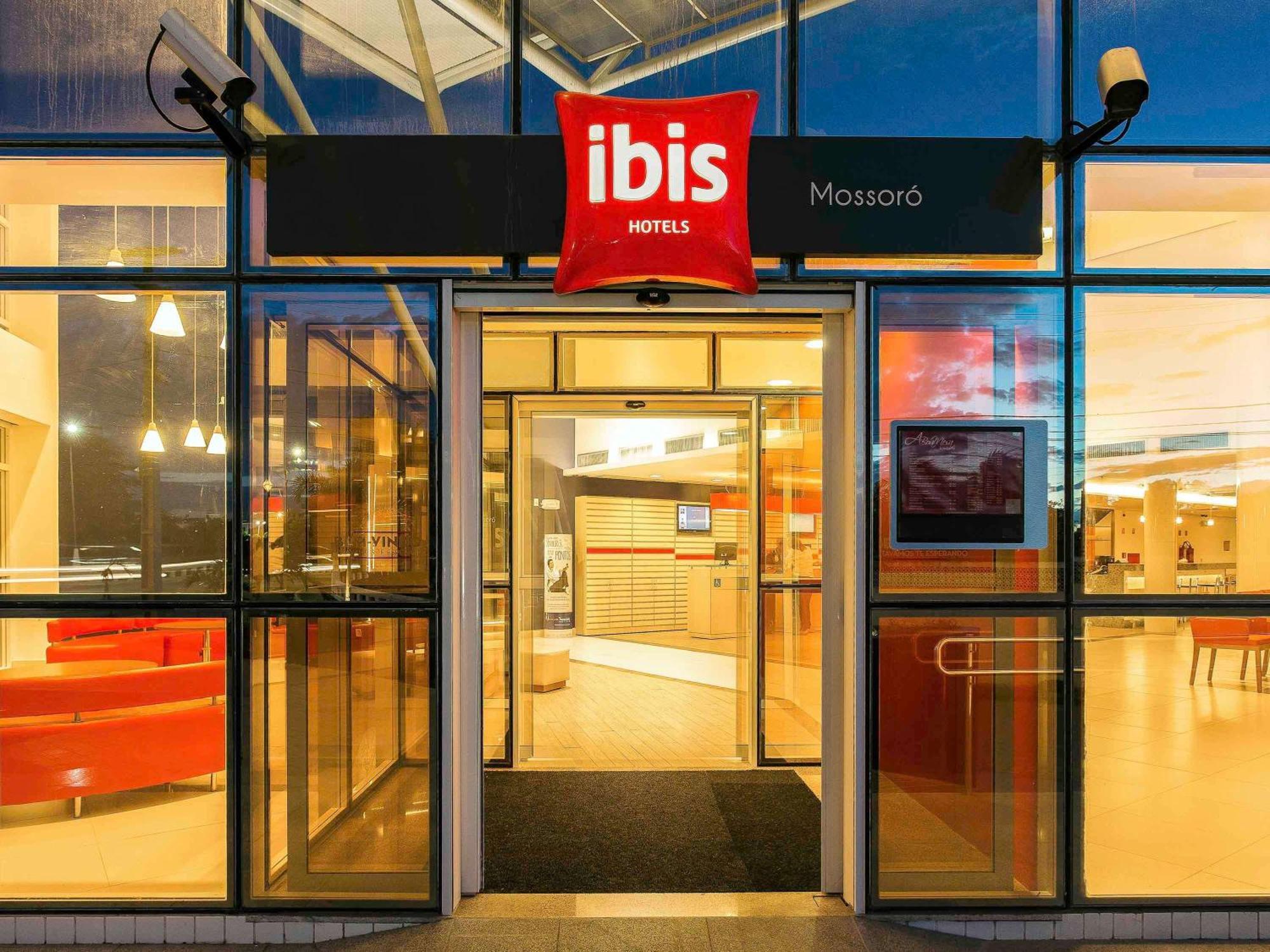 Готель Ibis Мосоро Екстер'єр фото